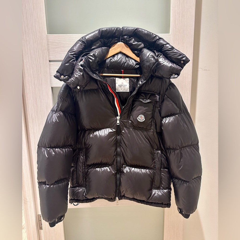 MONCLER MEN WINTER PUFFER / COAT
